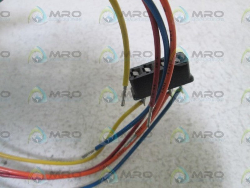TENOR CO. CONNECTOR TERMINAL 4BLADE 200-3-804 NSNP