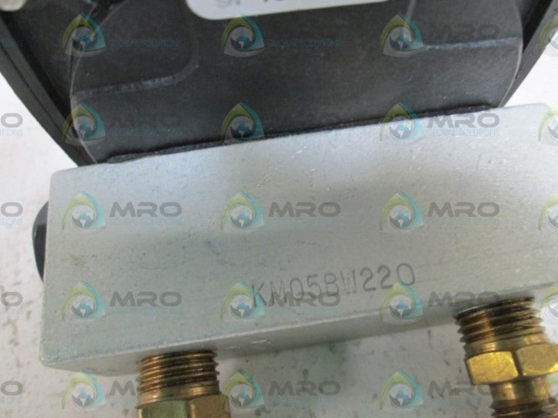 CARRIER DIFFERENTIAL PRESSURE GAUGE KM05BW220  NSNP