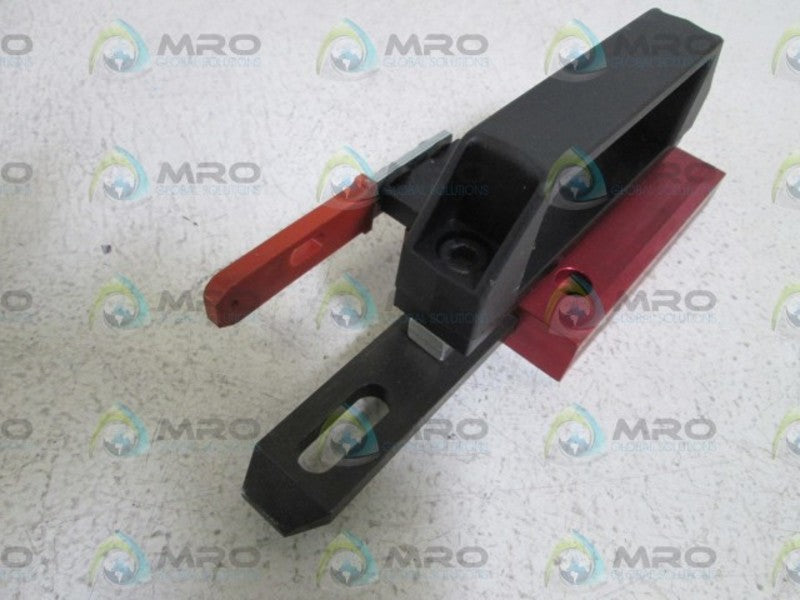 TZ-BOLT RIGHT X50005  NSNP