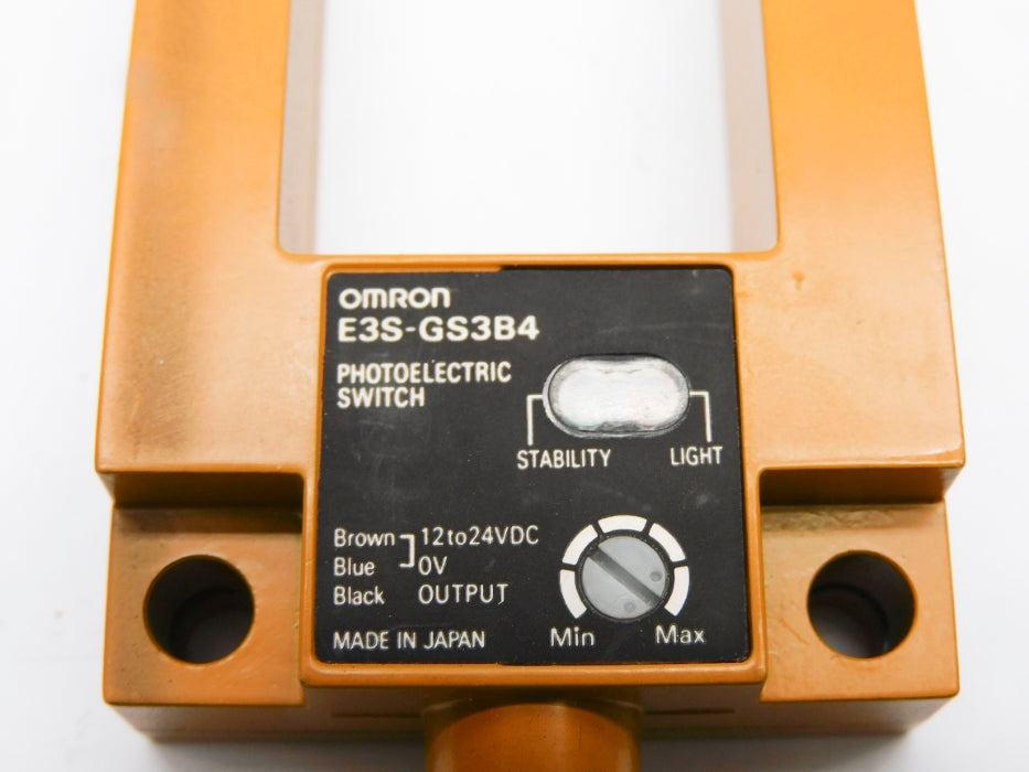 OMRON E3S-GS3B4 12-24VDC NSMP