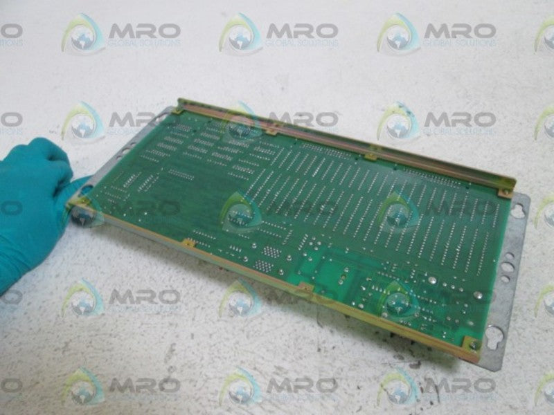 FANUC OPERATOR INTERFACE BOARD A16B-2200-0660/05  UNMP