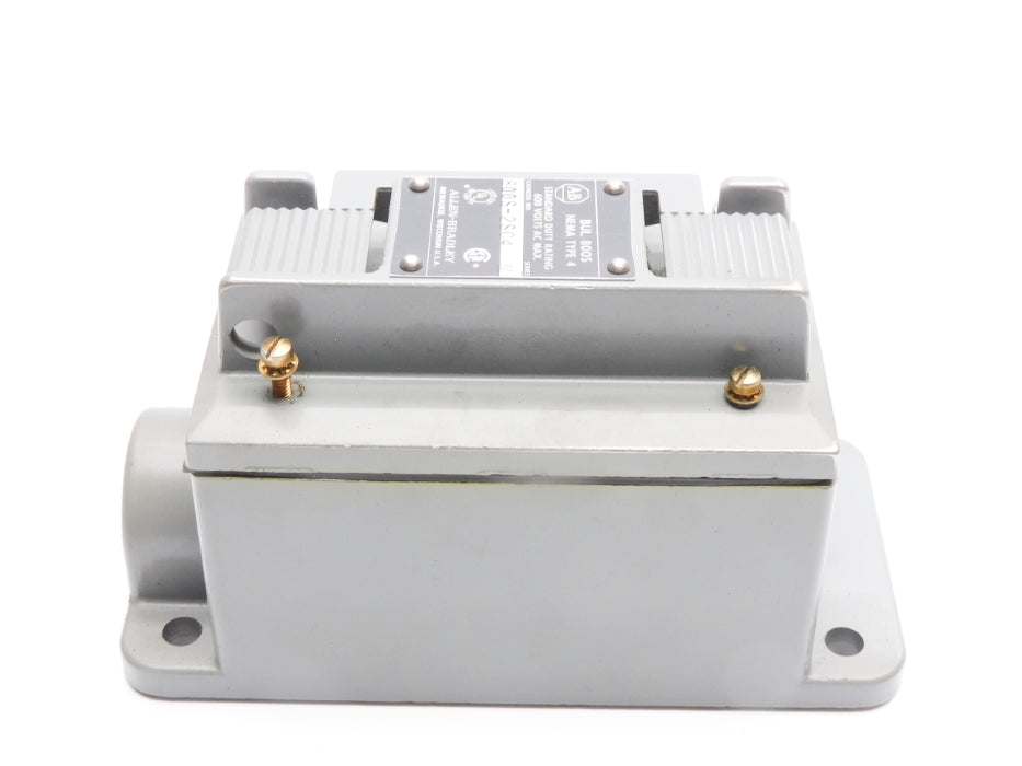 ALLEN BRADLEY 800S-2SC4 SER. M NSNP