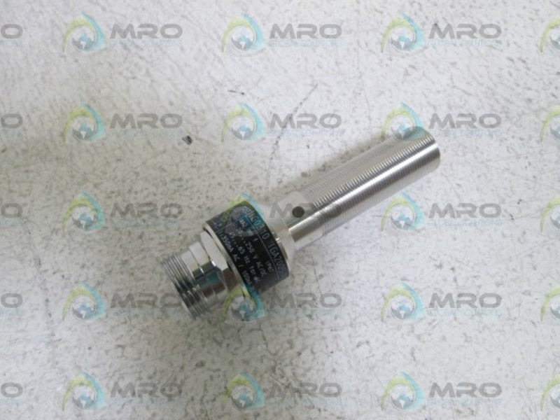 IFM EFECTOR IG0310 INDUCTIVE PROXIMITY SENSOR (AS PICTURED) NSNP