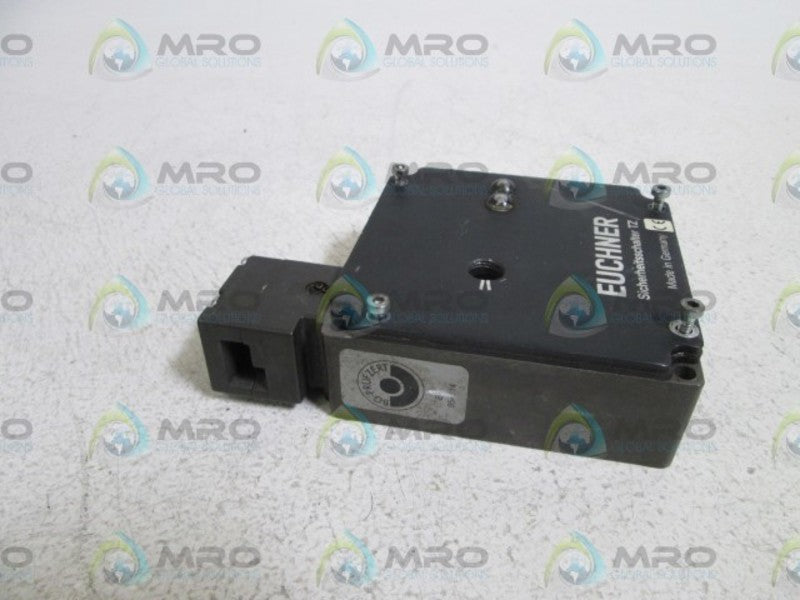 EUCHNER SAFETY INTERLOCK SWITCH TZ1LE024PG (AS PICTURED)  UNMP