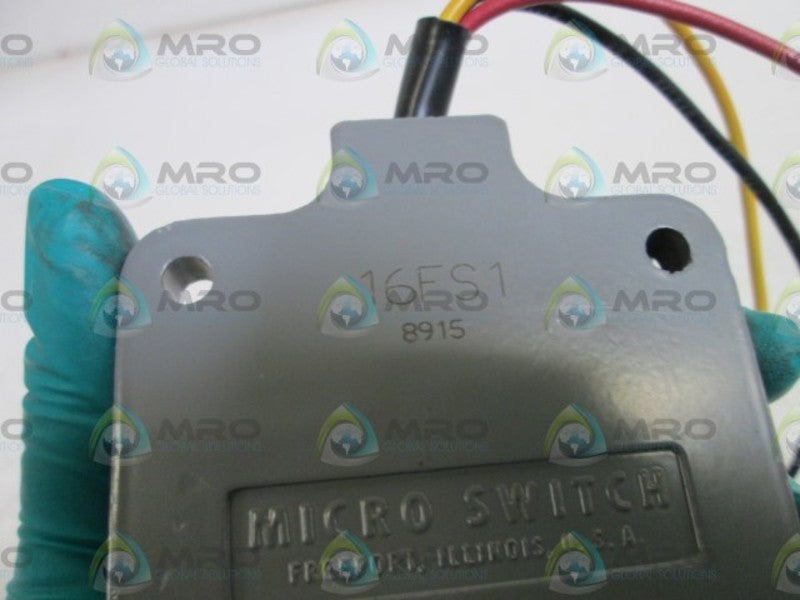 MICRO SWITCH 16FS1 PROXIMITY SWITCH SENSOR   NSNP