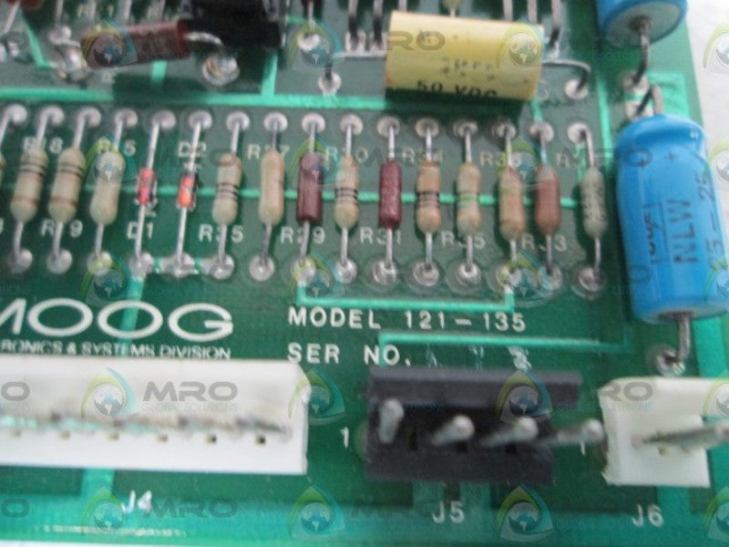 MOOG SERVO CONTROLLER BOARD 121-135 UNMP