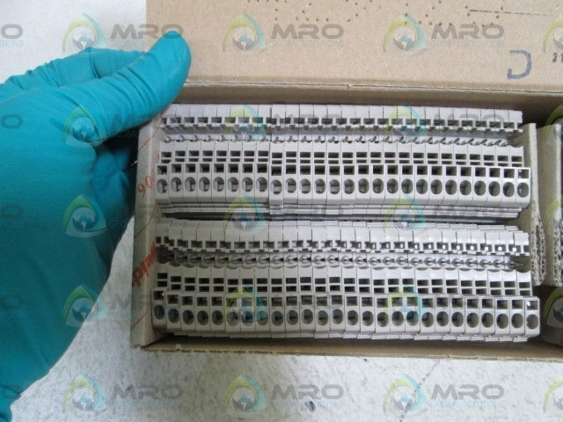 LOT OF 52 WEIDMULLER TERMINAL BLOCK (1742610000) ZKS 2.5/1.5 NSMP