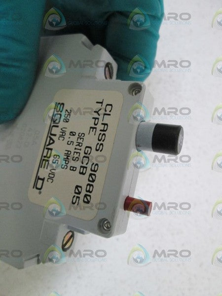 LOT OF 2 SQUARE D CIRCUIT BREAKER 9080-GCB-05 SER. B NSMP