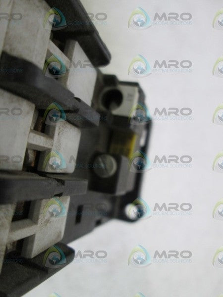 SIEMENS CONTACTOR 3TF200-0A UNMP