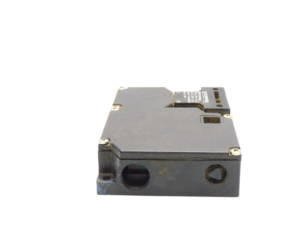 SCHMERSAL AZM160-22YP 220VAC 1.2A UNMP