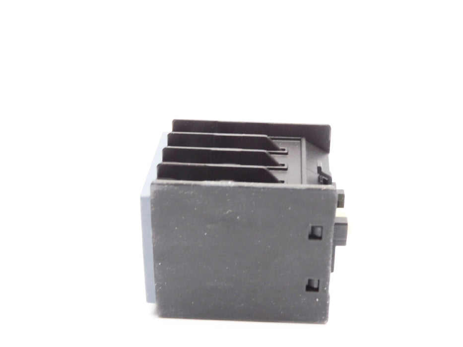 SIEMENS 3RH2911-1FA22 240V 10A NSMP
