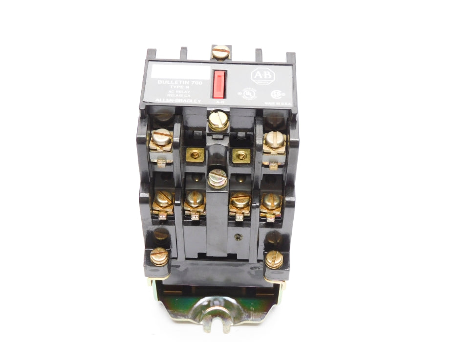 ALLEN BRADLEY 700-N400A1 SER. C 110/120V NSNP