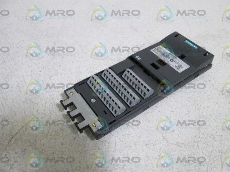 SIEMENS CONTROL UNIT 6SL3244-0BA10-0BA0 UNMP