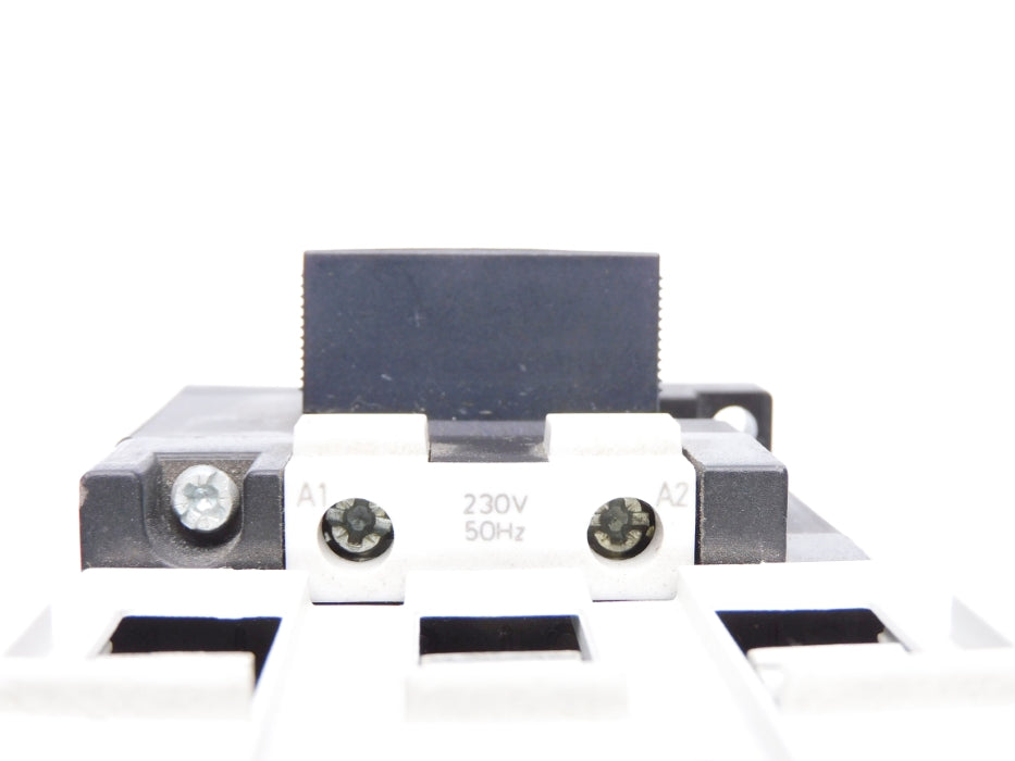 SIEMENS 3RT1044-1AP04 230V NSNP