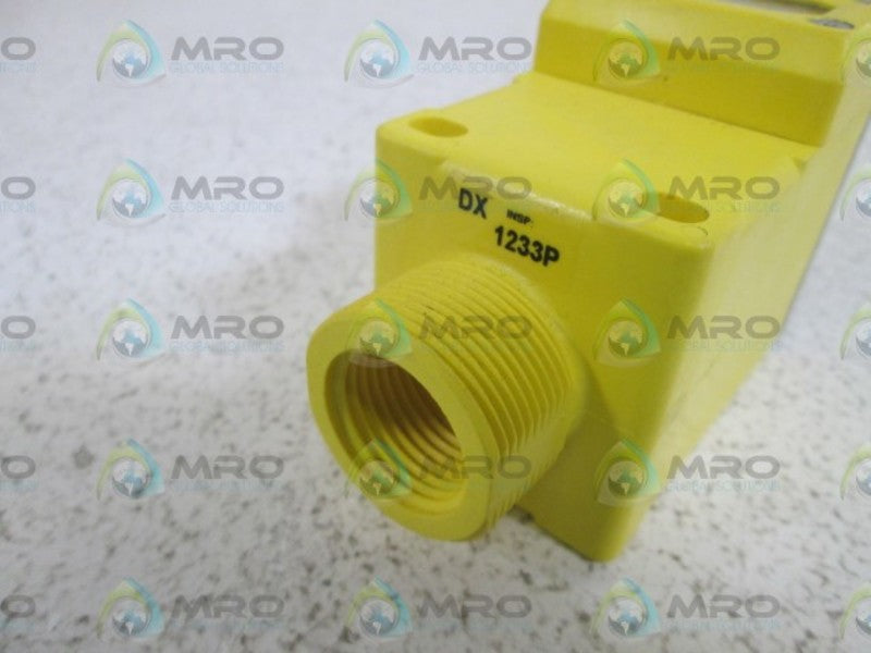 BANNER SENSOR RETROREFLECTIVE DX80N2Q45LP  UNMP