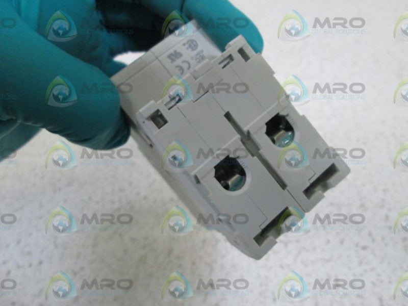 SCHNEIDER ELECTRIC CIRCUIT BREAKER 24450 UNMP