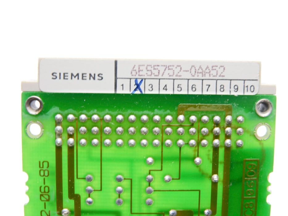 SIEMENS 6ES5752-0AA52 UNMP