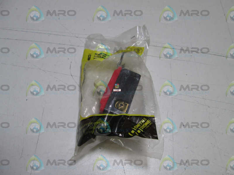 SMITH & STONE THREE WAY SWITCH (IVORY) 1-4623-1 NSMP