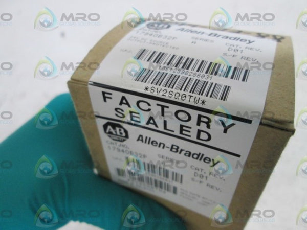 ALLEN BRADLEY 1794-OB32P SER. A DATE: 2010  NSFS