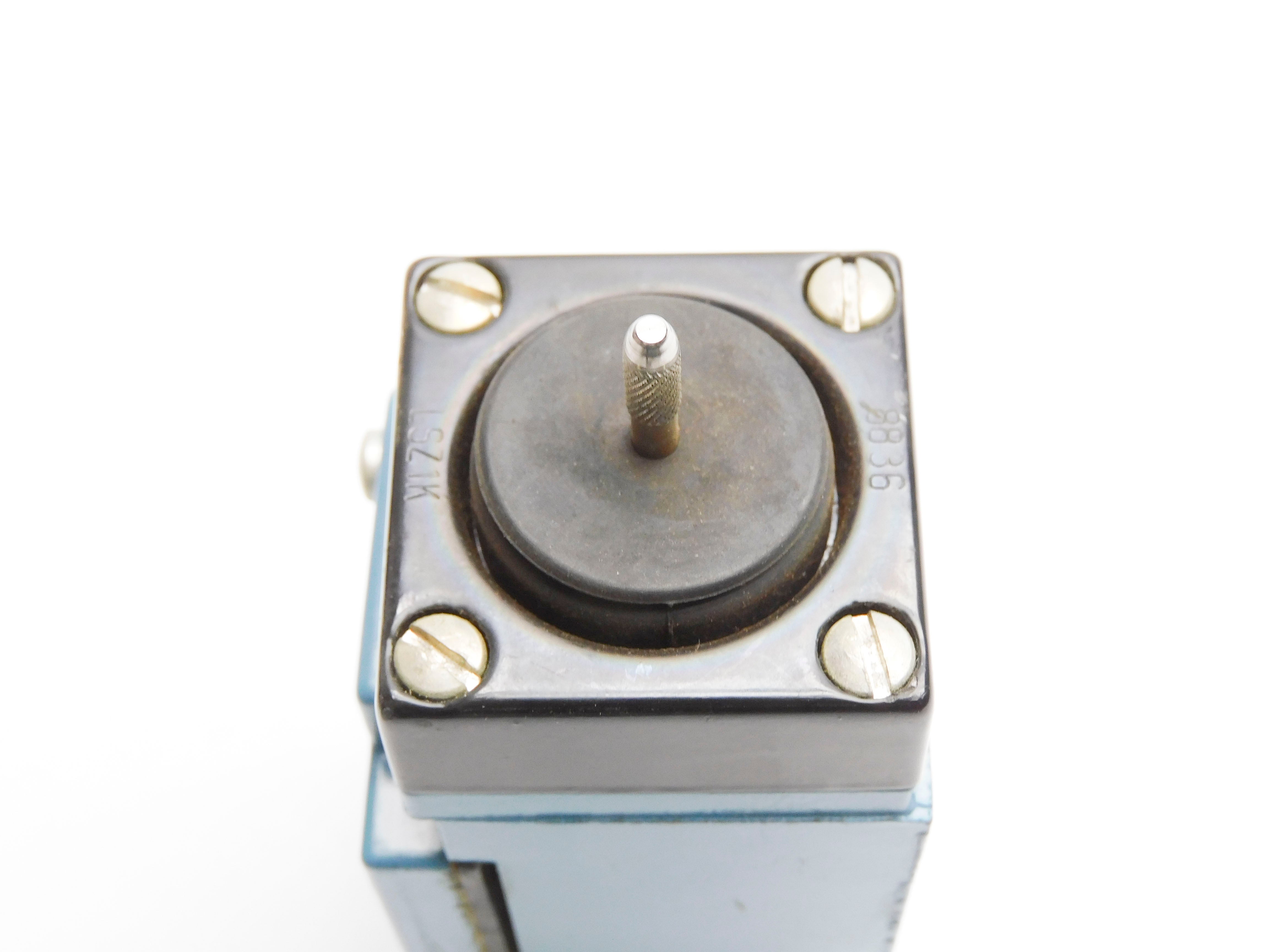 MICRO SWITCH LSK3K UNMP