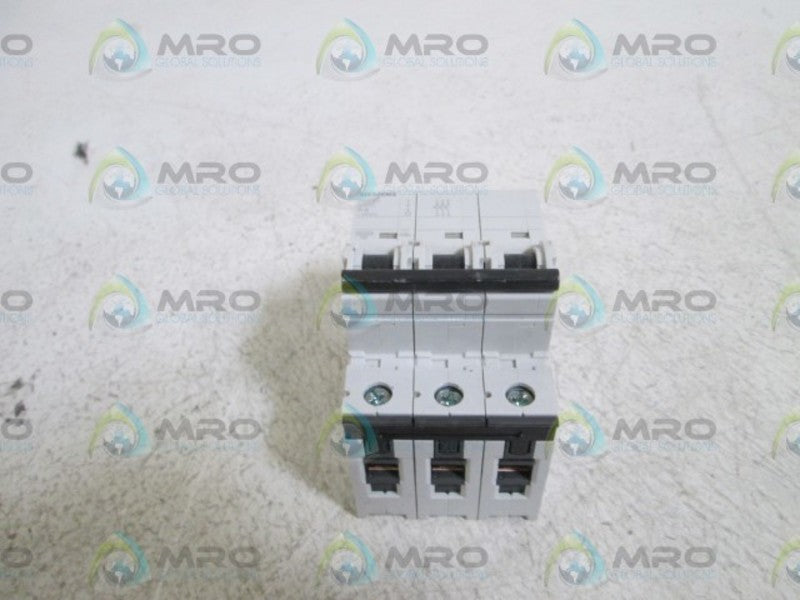 SIEMENS CIRCUIT BREAKER 5SY4306-5 NSNP