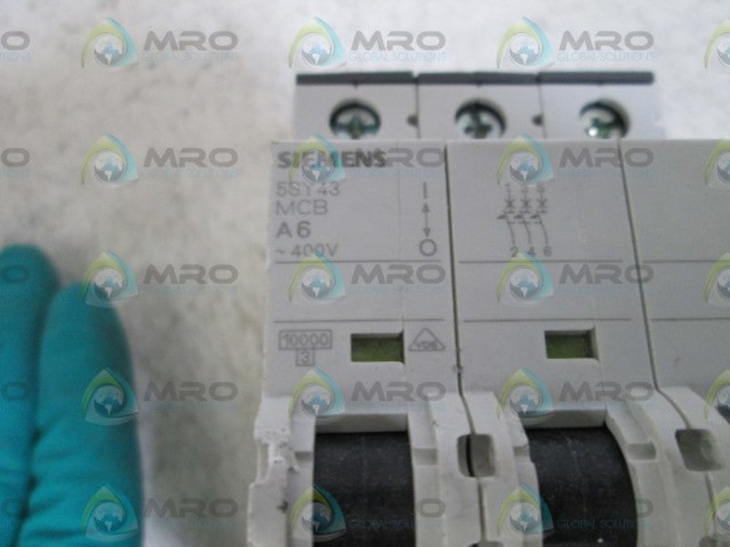 SIEMENS CIRCUIT BREAKER 5SY4306-5 NSNP
