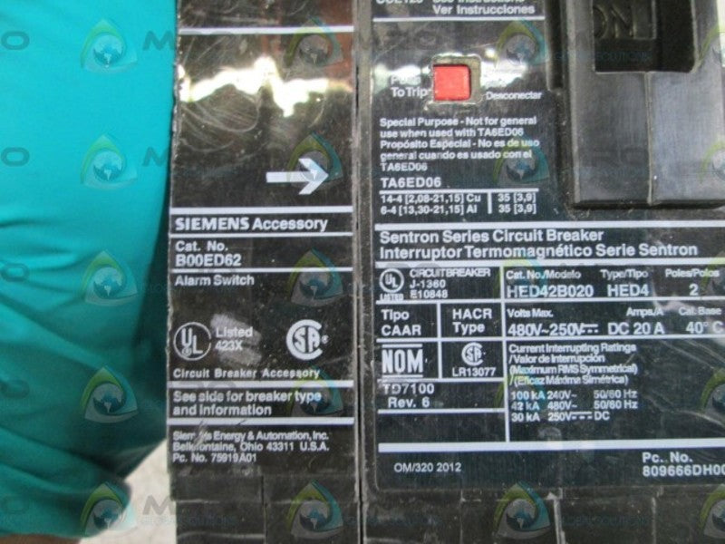 SIEMENS CIRCUIT BREAKER 20A B00ED62 W/ HED42B020 NSNP