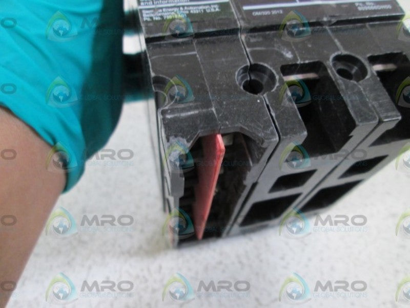 SIEMENS CIRCUIT BREAKER 20A B00ED62 W/ HED42B020 NSNP