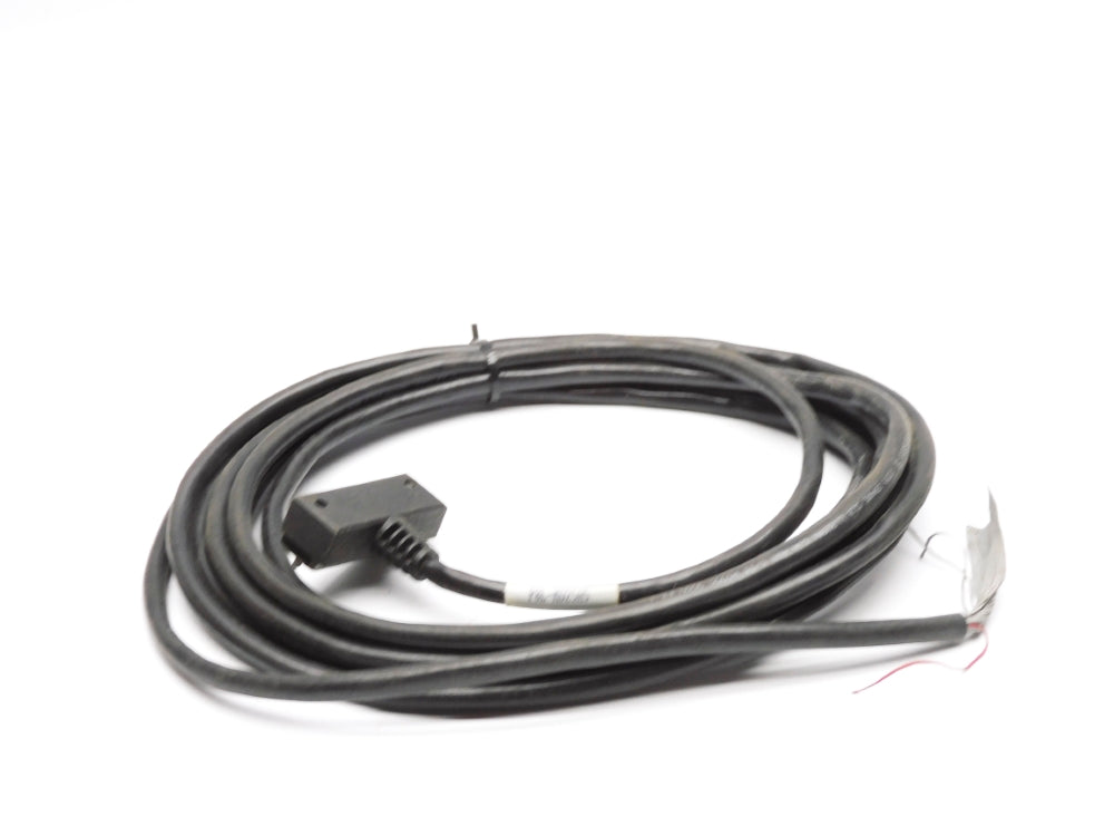 CABLE P8L-MD25A5 UNMP