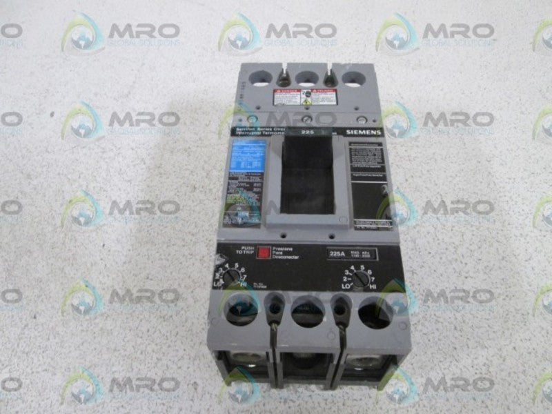 SIEMENS CIRCUIT BREAKER 225A FXD62B225 (AS PICTURED) NSNP