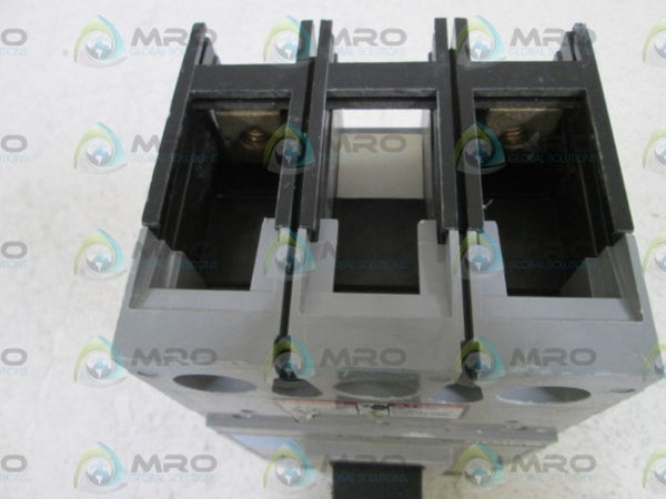 SIEMENS CIRCUIT BREAKER 225A FXD62B225 (AS PICTURED) NSNP