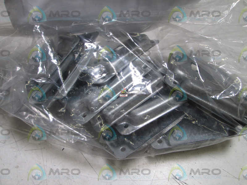 LOT OF 9 APPLETON (RACO) 4" COVER FOR 2 TOGGLE SWITCH 8367 (803) NSNP