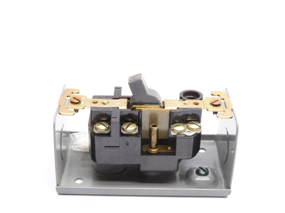 ALLEN BRADLEY 600-TAX5 SER. B NSNP