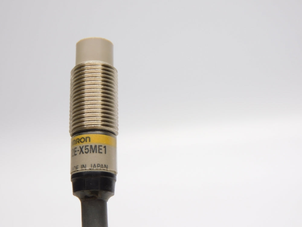 OMRON E2E-X5ME1 24VDC UNMP