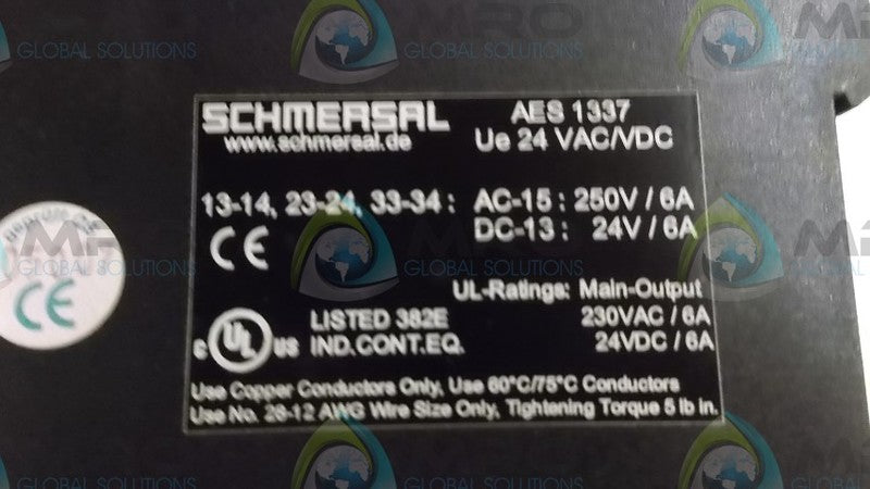 SCHMERSAL AES1337 SAFETY CONTROLLER  UNMP