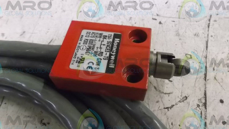 HONEYWELL 924CE3-T9 BASIC SWITCH  UNMP