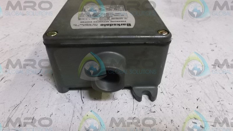 BARKSDALE B2T-H12 PRESSURE SWITCH  UNMP