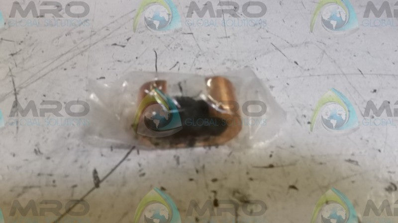LOT OF 25 BURNDY YGHC26C26 GROUNDING CONNECTOR NSMP