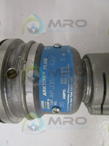 CROUSE-HINDS APJ3573 PLUG  UNMP