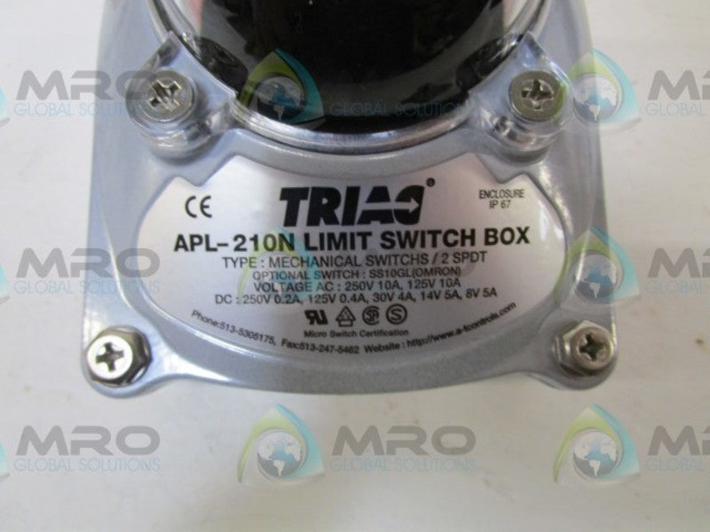 TRIAD APL-210N LIMIT SWITCH BOX  NSMP