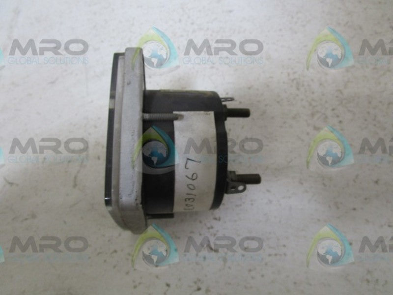 GENERAL ELECTRIC 0-150 D-C AMPERES PANEL METER  UNMP