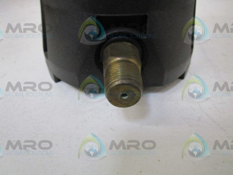 WIKA 0-160 PSI GAUGE  UNMP