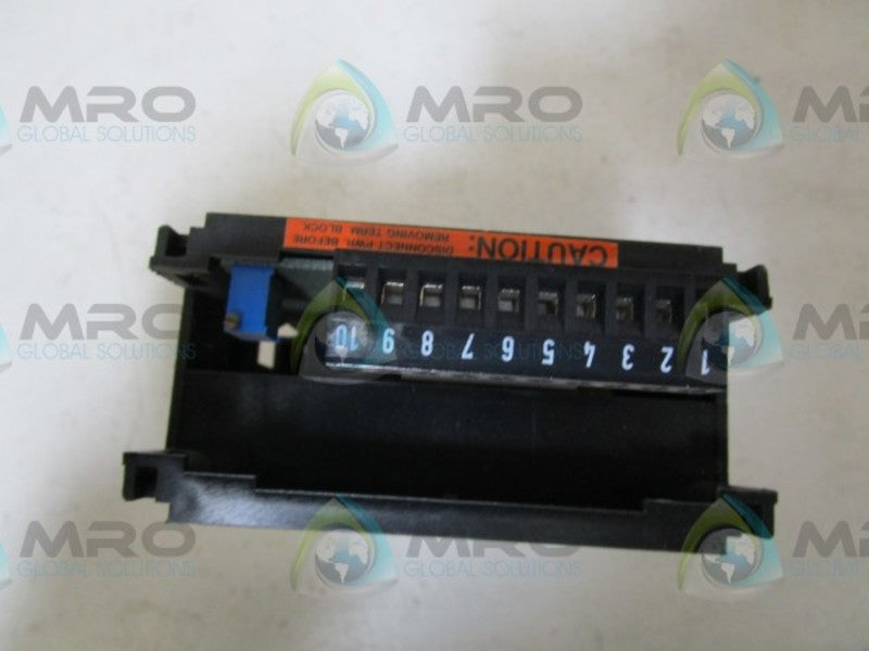 RED LION CONTROLS APLVA400 PANEL METER  UNMP