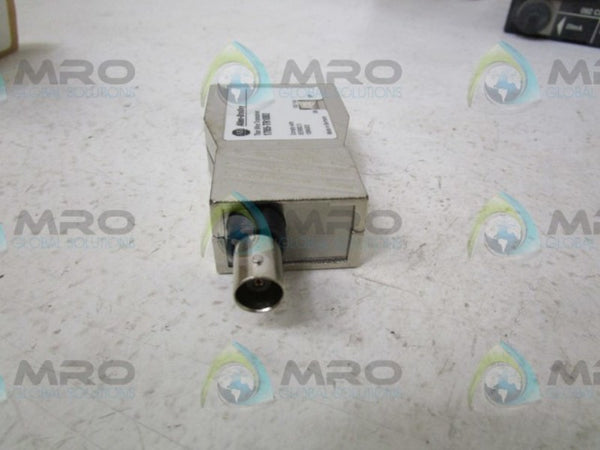 ALLEN BRADLEY 1785-TR10B2 SERIES A TRANSCEIVER  UNMP