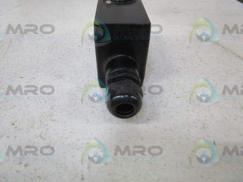WARNER ELECTRIC MCS-161A PHOTOELECTRIC SCANNER  UNMP