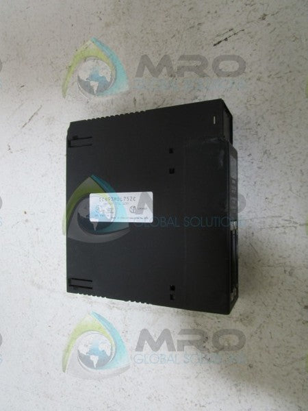 GENERAL ELECTRIC IC693MDL752C OUTPUT MODULE (AS PICTURED)  UNMP