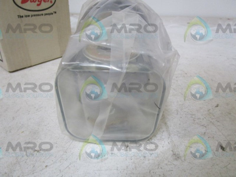 DWYER 3304 PRESSURE SWITCH  NSMP