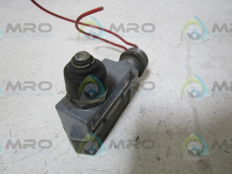 MICRO SWITCH DTV6-2RN2 LIMIT SWITCH (GREY BODY)  UNMP