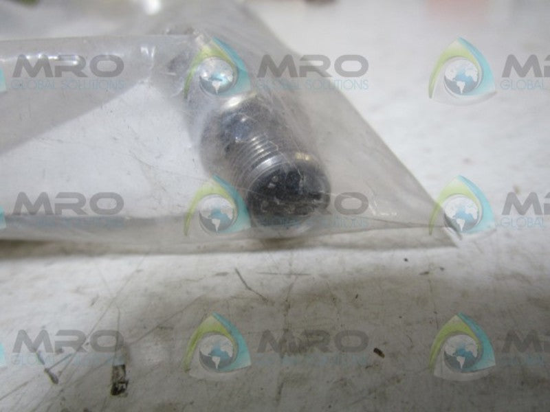 BAUMER IFRM 18P1701/S14L PROXIMITY SENSOR  NSMP