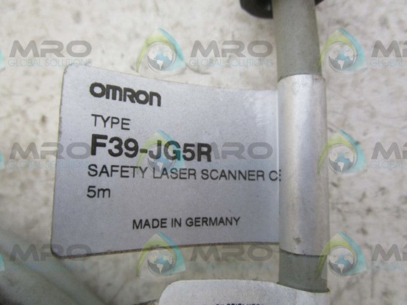OMRON F39-JG5R COMMUNICATION CABLE  NSNP